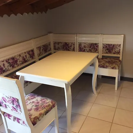 Sakiz Tinyhouse بيت ضيافة