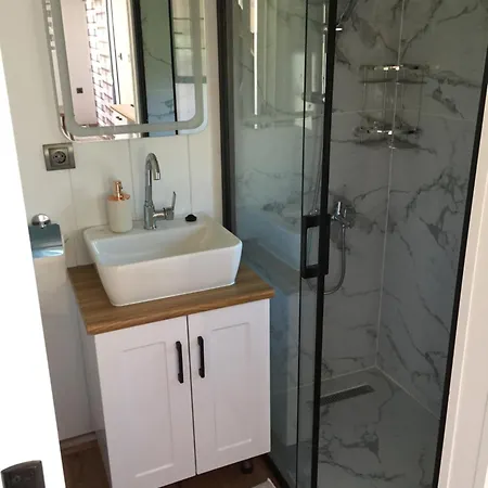 بيت ضيافة Sakiz Tinyhouse *